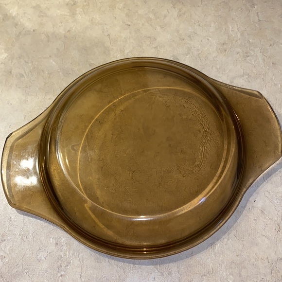 Pyrex 1970s Made in England Pyrex. Brown floral vine in white - Picture 10 of 11